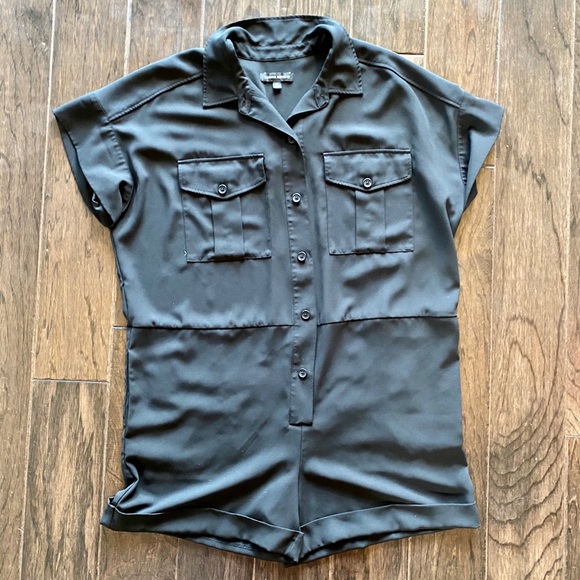 Banana Republic black romper. So cute on!